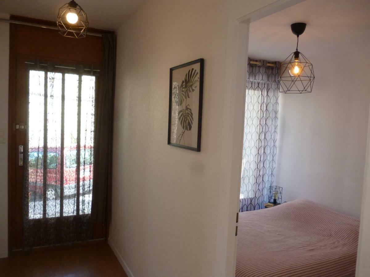 4 Clarence App Avec Parking Hyper Centre Thonon Apartamento Exterior foto