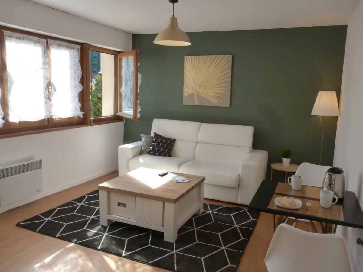 4 Clarence App Avec Parking Hyper Centre Thonon Apartamento Exterior foto