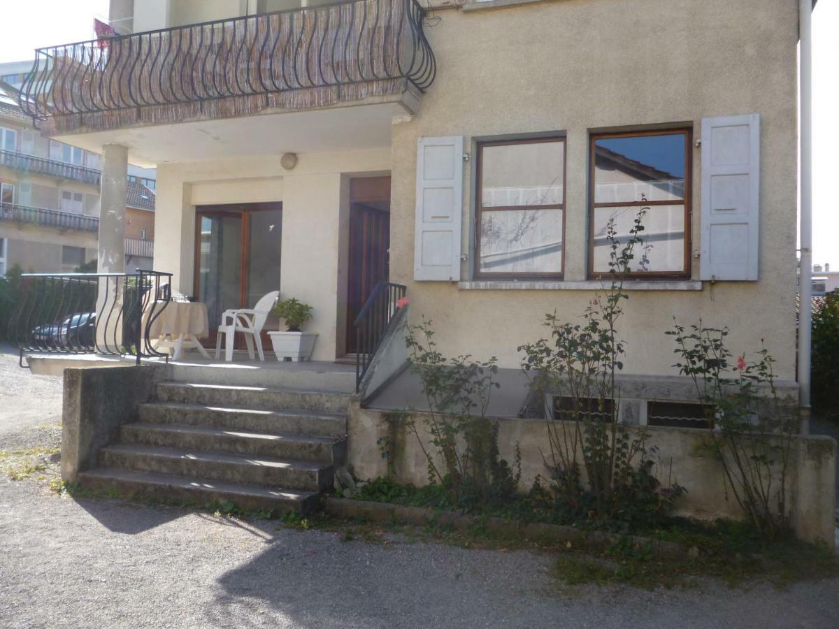4 Clarence App Avec Parking Hyper Centre Thonon Apartamento Exterior foto